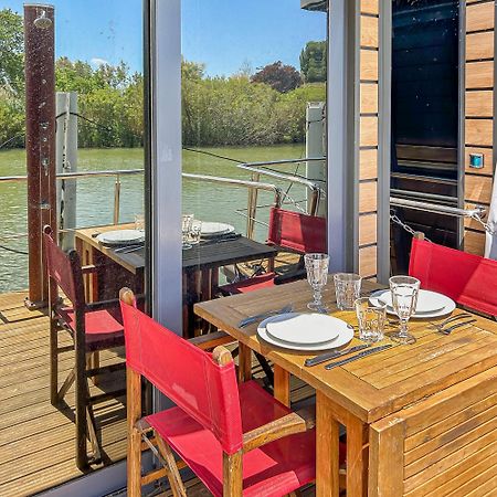 Bord Du Canal Du Rhone A Sete Sur "Cesar" Vauvert Eksteriør bilde